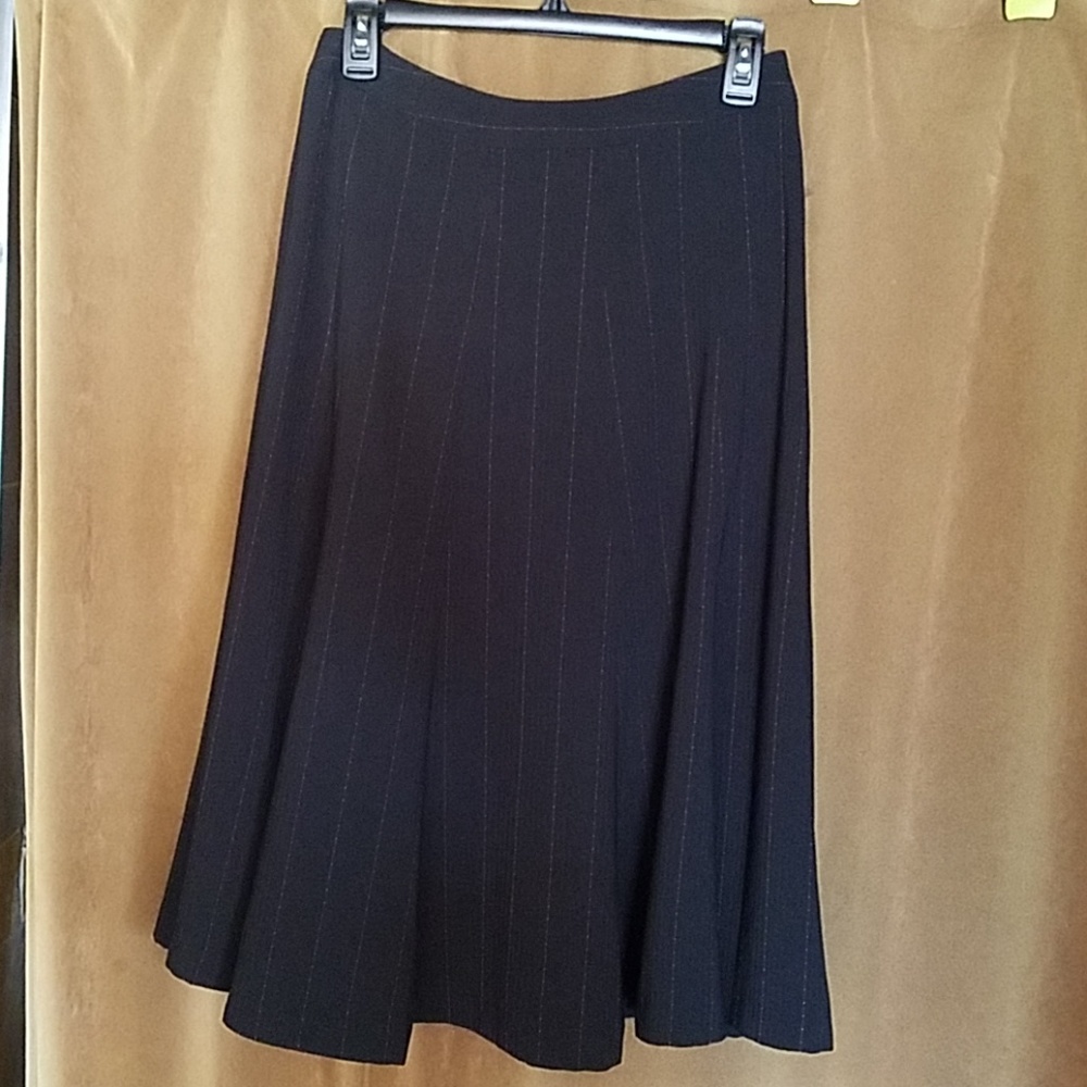 Flare skirt, black with pink stripe by Covington